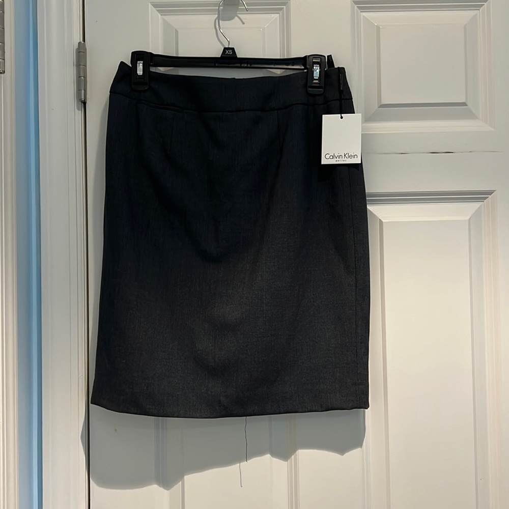 *NEW* Calvin Klein Womens Skirt 6 Petite, Color charcoal
